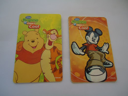 VENEZUELA USED 2  CARDS DISNEY COMICS - Fleurs