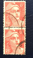 FRANCE : GANDON N° 721+721 B Se Tenant-Timbres Variété Curiosités 1945-1950-MÈCHES RELIÉES RETOUCHÉES-croisées OBLITÉRÉS - Used Stamps