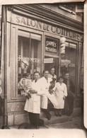 13 / CHATEAURENARD / RARE CARTE PHOTO / SALON DE COIFFURE A IDENTIFIER - Chateaurenard