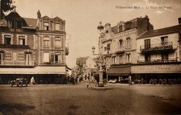 Villers Sur Mer - La Place Du Bourg - Café De La Place - Villers Sur Mer