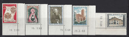 MONACO - N° 744 à 748 - COINS De FEUILLE DATES - NEUFS SANS CHARNIERE - Unused Stamps