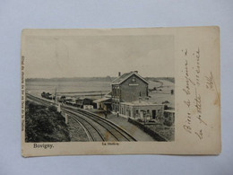 Bovigny "Gouvy" - La Station - Hôtel Du Chemin De Fer En Face De La Station - Ph: H. Pirot - Circulé: 1904 - 2 Scans - Gouvy