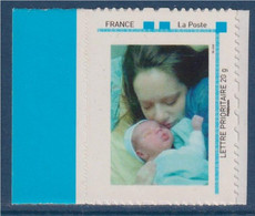 L'Enfant Et Sa Mère, TVP LP 20g. Adhésif Cadre MonTimbraMoi Bleu Bord De Feuille Code Fabrication 847-46 - Ungebraucht