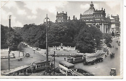 BERLIN ( Allemagne ) - ( Tramways ) - Porte De Brandebourg