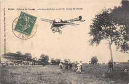 61-FLERS- CHAMP DE COURSES , AEROPLANE EVOLUANT AUTOUR DU CHAMP DE COURSES - Flers