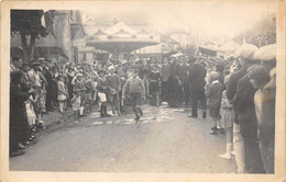 FÊTE- MANEGE- JEU DE VILLAGE  CARTE-PHOTO A SITUER - Altri & Non Classificati