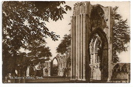 L120D651 - St Mary's Abbey, York - York
