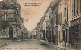 LA MOTTE ST-HERAY - Rue Grande - A . CHAIGNE - E.GUILBOT - (Etat Moyen) - La Mothe Saint Heray