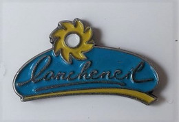 B27 Pin's Fleur Tournesol E.S.A.T. LANCHENEIL à Nuillé-sur-Vicoin Mayenne Achat Immédiat - Administrations