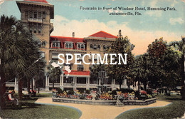 Fountain In Front Of Windsor Hotel Hemming Park - Jacksonville - Jacksonville