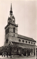 78 Maisons Laffitte CPSM PF Carte Dentelée , église Saint Nicolas - Maisons-Laffitte