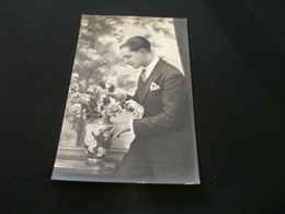 Delcampe - GIOVANE UOMO MAN  FIORI FOTOCELERE TORINO - Männer