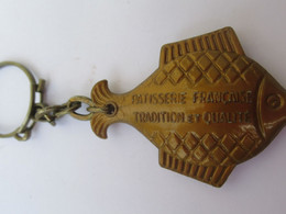 Porte-clefs Publicitaire Ancien /Alimentation / Pâtisserie Française Tradition Et Qualité//Vers 1960-1970    POC477 - Llaveros