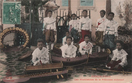 CPA Cambodge - Phnom Penh - Les Musiciennes De La Princesse Akhanari - Colorisé - - Cambodge