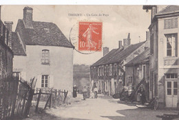 TREIGNY (89) Une Rue Du Village Un Coin Du Pays - Treigny