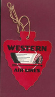 060922 - AVIATION ETIQUETTE A BAGAGE - WESTERN AIR LINES Parcel Or Apparel TAG - Indien Flèche - Baggage Labels & Tags