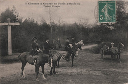 CPA Chasse à Courre En Foret D'orleans - Pendant L'attaque - Chevaux - Calèche - - Chasse