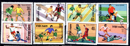 VIETNAM, VIET-NAM 1982, Yv. 323/30, Football, Actions De Jeu, 8 Valeurs, Oblitérés / Used. R066 - Used Stamps