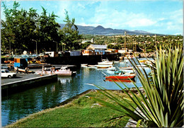 (2 J 50) France - Ile De La Réunion (Port De St Pierre) - Saint Pierre