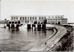 Centrale Hydraulique De D'OTTMARSHEIM - Puissance Installée 145. 000 KW. Productibilité 960 Millions De KWh - Ottmarsheim