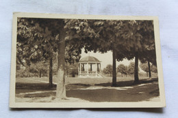 Mauzé Sur Le Mignon, Un Coin Du Champ De Foire, Le Kiosque, Deux Sèvres 79 - Mauze Sur Le Mignon