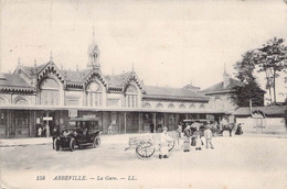 CPA - 80 - ABBEVILLE - LA GARE - Vieille Voiture - Animée - Abbeville