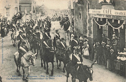53 - MAYENNE - ARGENTRÉ - Fête De  Jeanne D'Arc 19 Septembre 1909 Cortège Religieux - Café Vve RABBÉ - Superbe - 10148 - Argentre