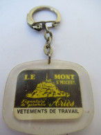 Porte-Clés Publicitaire Ancien/Vêtements De Travail/ Mont St Michel/Pezon / SAINT FLOUR Cantal /1960-1970    POC505 - Portachiavi