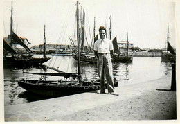 Les Sables D'olonne * Bateaux De Pêche , Le Port * Photo Ancienne - Sables D'Olonne