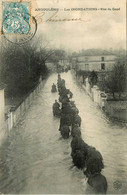 Angoulême * Les Inondations * La Rue Du Gond * Militaria Cavaliers - Angouleme