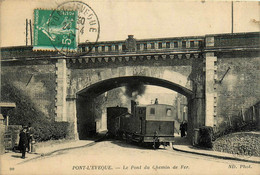 Pont L'évêque * Route Et Le Pont Du Chemin De Fer * Train * Route - Pont-l'Evèque