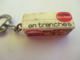 Porte-Clés Publicitaire Ancien/Biscuiterie/ CAKE En Tranches ROCHER /Vers 1960-1970    POC534 - Llaveros