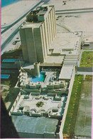 Carte Postale : United Arab Emirates (U. A. E.) : ABU DHABI : Aerial View Of Hilton - United Arab Emirates