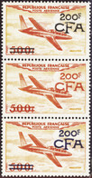 REUNION  POSTE AERIENNE N°54 200f Sur 500f Magister Bande De 3 Essais De Surcharge Qualité:** - Airmail