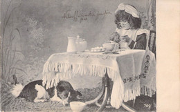 CPA - ENFANTS - Jeune Fille Avec Un Bandeau Assise à Une Table Où Dort Un Chien Noir Et Blanc - Dos Non Divisé - Scènes & Paysages