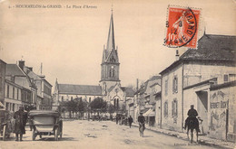 CPA - 51 - MOURMELON - Lot De 3 Cartes Avec Chacune La Vue Sur L'église De Mourmelon Et La Place - Mourmelon Le Grand