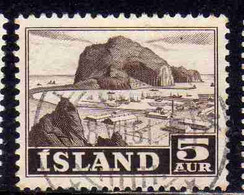 ISLANDA ICELAND ISLANDE 1950 1954 VESTMANNAEYJAR HARBOR 5a USED USATO OBLITERE' - Used Stamps