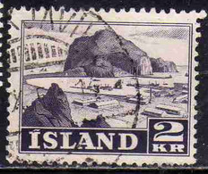 ISLANDA ICELAND ISLANDE 1950 1954 VESTMANNAEYJAR HARBOR 2k USED USATO OBLITERE' - Used Stamps