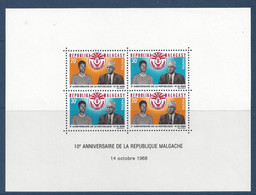 MADAGASCAR - Yvert BLOC N° 5 - ANNIVERSAIRE REPUBLIQUE - NEUF SANS CHARNIERE - Madagascar (1960-...)