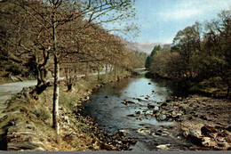 ANGLETERRE CUMBERLAND BORROWDALE THE RIVER DERWENT - Borrowdale