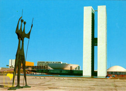 BRASIL - BRASÍLIA - Os Guerrilheiros De Bruno Giorgi E Palácio Do Congresso Nacional - Brasilia