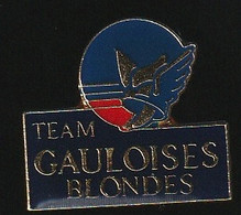 75127-Pin's. F1 Team Gauloises Blondes - F1