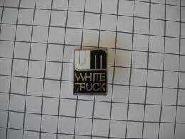 PINS PIN'S BROCHE BADGE Insigne, Logo Camion Trucks  WHITE TRUCK     (recto-verso)   0588 - Transport Und Verkehr