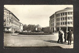 52 - CHAUMONT -  Place De La Gare - CPSM - 1960 - Chaumont