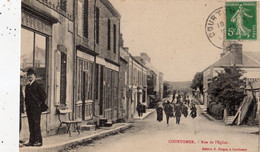 COURTOMER RUE DE L'EGLISE - Courtomer