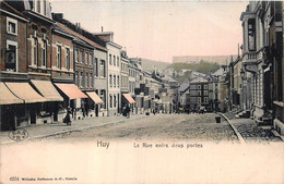 Belgique - Huy - La Rue Entre Deux Portes - Edit. Hoffmann - N° 4274   Couleurs - Huy