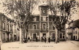 Salles D’aude - La Place De L’hôtel De Ville - La Mairie - Salleles D'Aude