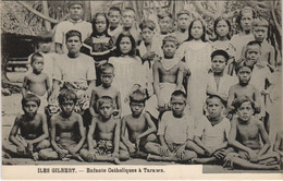 PC OCEANIA, ILES GILBERT, ENFANTS CATHOLIQUES, Vintage Postcard (b44304) - Papouasie-Nouvelle-Guinée
