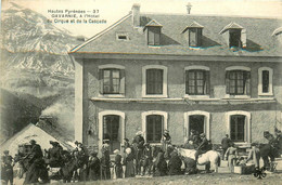 Gavarnie * A L'hôtel Du Cirque Et La Cascade - Gavarnie