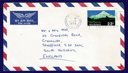 Ref 1566 - 1975 New Zealand Cover - Avondale Postmark - 23c Rate To Sheffield UK - Brieven En Documenten